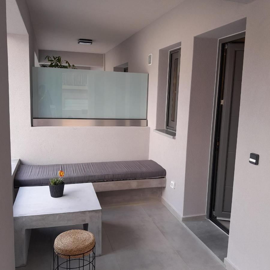 Brand New Flat Near De Bosset Bridge, Argostoli Apartment Exterior photo