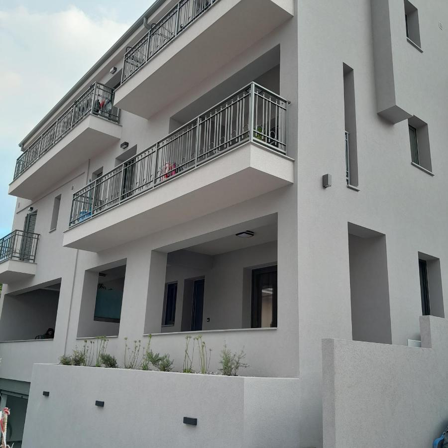 Brand New Flat Near De Bosset Bridge, Argostoli Apartment Exterior photo